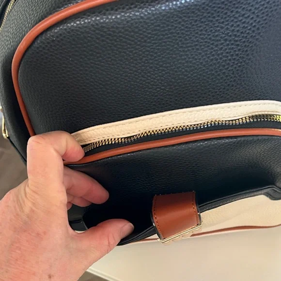 Stylish Black and Cream Backpack - Picture 3 of 4